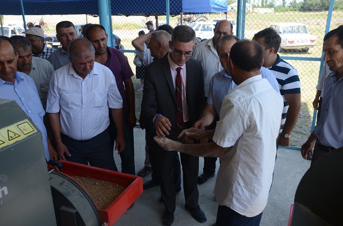 U.S.- Azerbaijan improve access to electricity, livestock management in Beylagan 